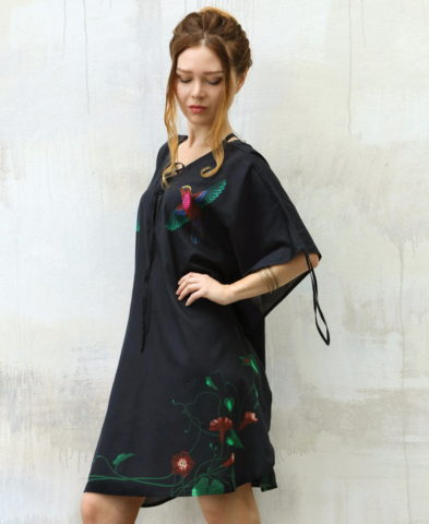 Colección de verano: ¡PICAFLOR KAFTAN BLACK KIMONO!