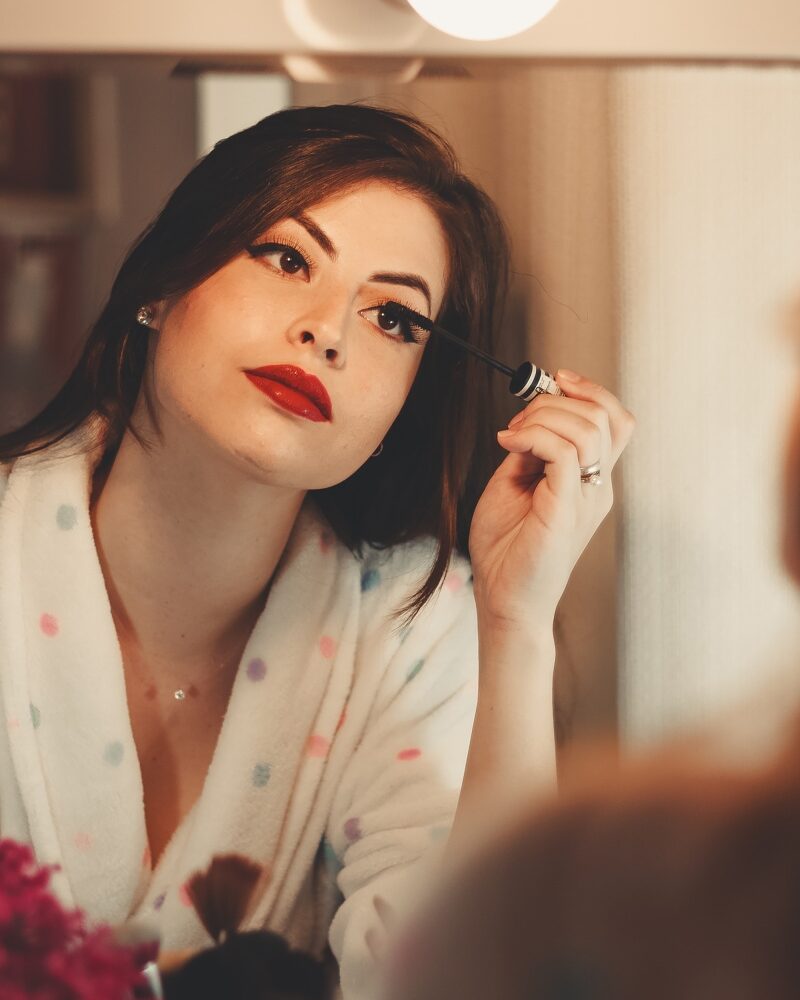 Aplicar Maquillaje Paso a Paso