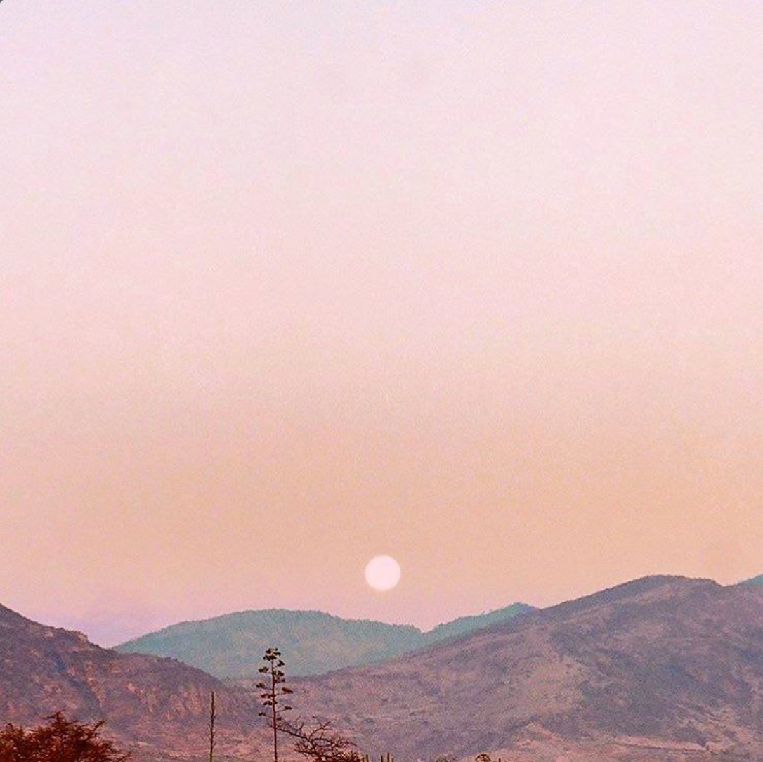 Una foto de un atardecer de Pia Riverola