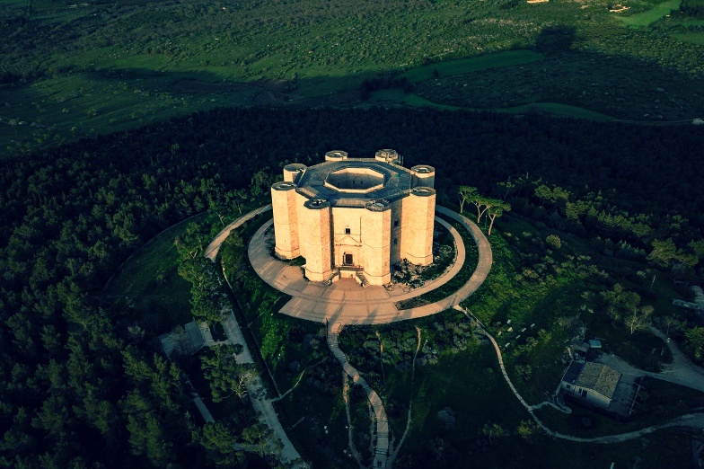 castel del monte alta murgia