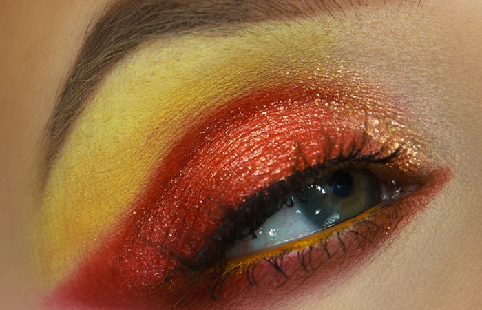 Mandarin red eyeshadow look