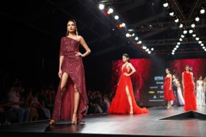 iluminacion pasarela modas